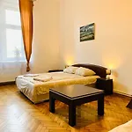 Apartment 400M To Main Square