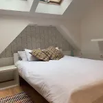 Dunajewskiego Apartment
