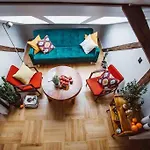 Happy Moments Apartments