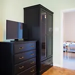 Wawelove Kossak Apt 1 Min To Royal Wawel Castle! Free Parking