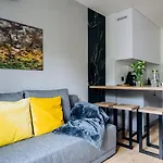 Native Apartments Helclow 23