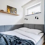 Native Apartments Helclow 23
