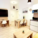 Golden Apartment Bosacka Krakow Old Town 2 Rooms
