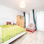 Green Garden Podgorze Apartment WAWELOFTS