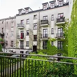 Green Garden Podgorze Apartment WAWELOFTS