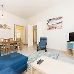 Mariacki Church 3-Rooms P4You Pl