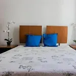 Comfy And Bright - Old Town