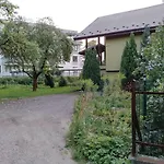 Parkowa House