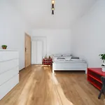 3 Bedroom Apartment In The Green Heart Of Cracow - By Upstairs