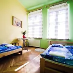 Hostel Tara