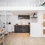 Urban Nest Apartments Bon 11