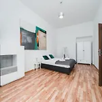 Barbakan Residence Old Town