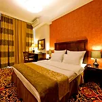 Hotel Columbus