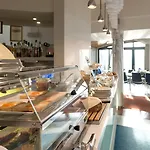 Niebieski Art Hotel & Spa