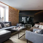 Yourplace Biskupia Old Town Apartments