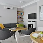 Stradonia Serviced Apartments