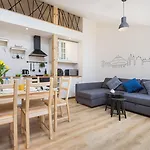 Inpoint Old Town Apartments