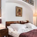 Orlowska Townhouse Apartments