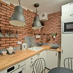 Urban Nest Apartments Bon 5