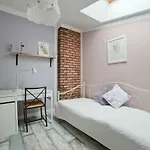 Urban Nest Apartments Bon 5