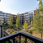 Salsa Apartment Kraków by Renters