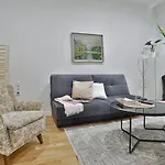 Art Palace Apartments
