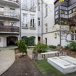 Dwupoziomowy Apartament Na Starym Podgorzu - By Upstairs