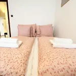 Exclusive Penthouse Near Citycenter 120M2 +Netflix
