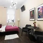 Uroczy Apartament Loretanska