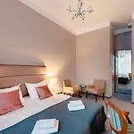 Aparthotel Old Town