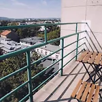 Best Rooms For Short Stay In City Center