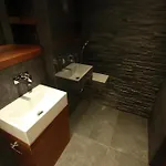 Modern & Resto Apartments