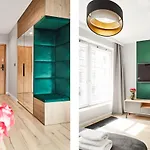 Househost Apartament :Miodowa 42/4B
