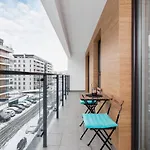 Tauron Arena Premium Apartment With Underground & Outdoor Parking By Renters Prestige