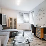 Apartment Butterfly 50M2 2 Rooms Downtown