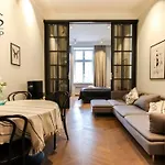 Komfortowy Apartament Zaraz Obok Wawelu, Stradom