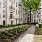 Studio Cracow Starowislna 41 & 43 By Noclegi Renters