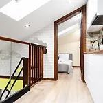Househost Apartment:Bracka 3/15A