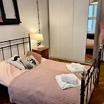 The Royal Route Art Apartment