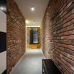 Premium Apartment For Jewish Quarter & Old Town Plus Pool