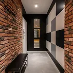 Premium Apartment For Jewish Quarter & Old Town Plus Pool