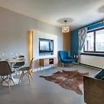 Premium Apartment For Jewish Quarter & Old Town Plus Pool