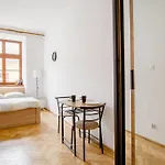 Nice Room In Old Town Center