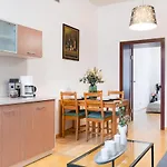Przytulnie I Naturalnie — Balkon