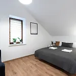 Neo Unique & Bright Apartments, Free Parking, 15Min Old Town & Kazimierz - By Homelike Krakow
