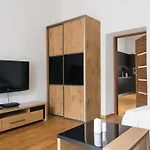 Bridge Apartments 6