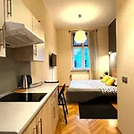 Double Studio City Center