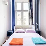 Old Town Kazimierz Shine After Party 4 Indipendent Bedrooms Apartment 2 Bathrooms