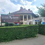Apartament Przy Bloniach