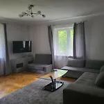 Apartament Przy Bloniach